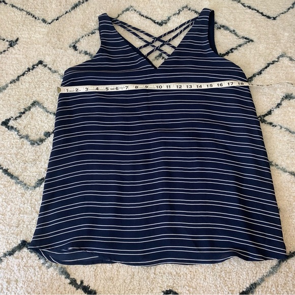✨5 FOR $25✨ Maurices navy blue stripe cross back tank top - Picture 4 of 8